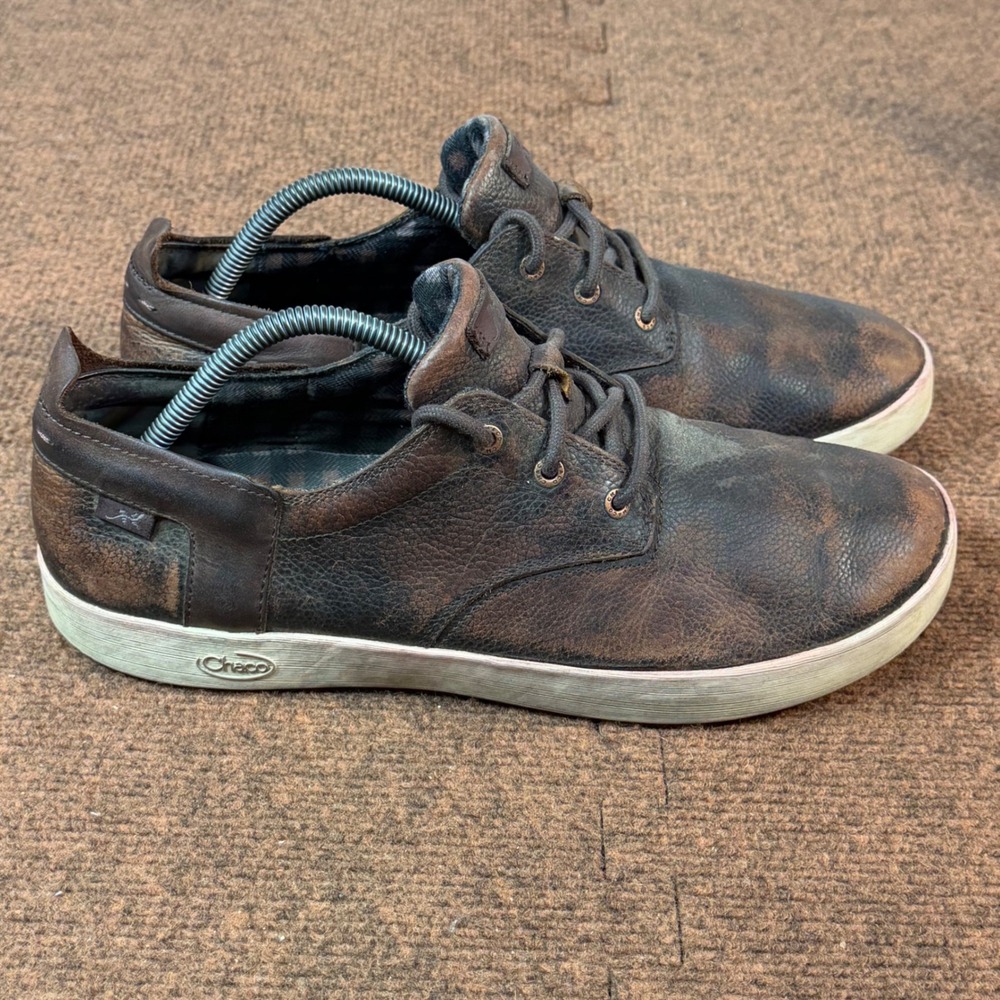 A- Chaco Montrose Lace Mahogany Leather Sneakers Mens 10.5 J106255 Distressed